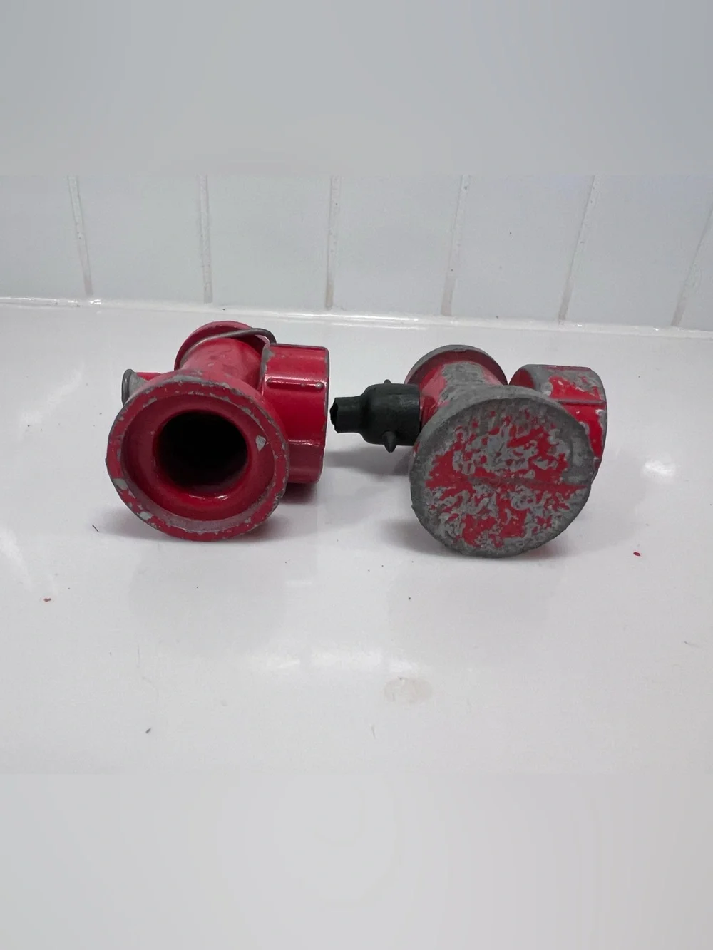 Vintage Diecast Tonka Fire Hydrant Set Of 2 1950s